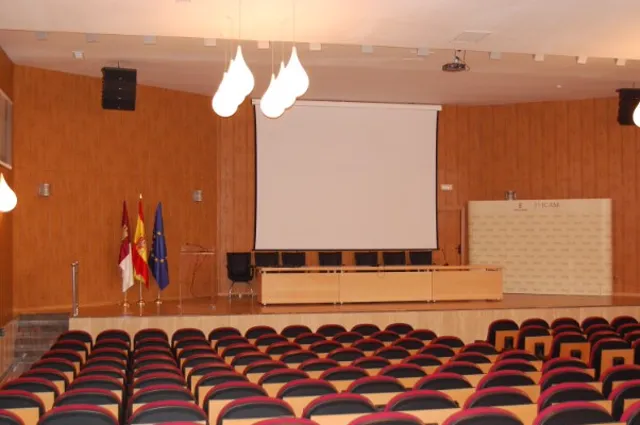 Auditorio equipado