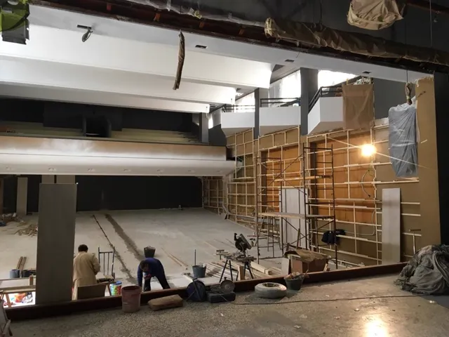 Proyecto de auditorio en fase de construcción